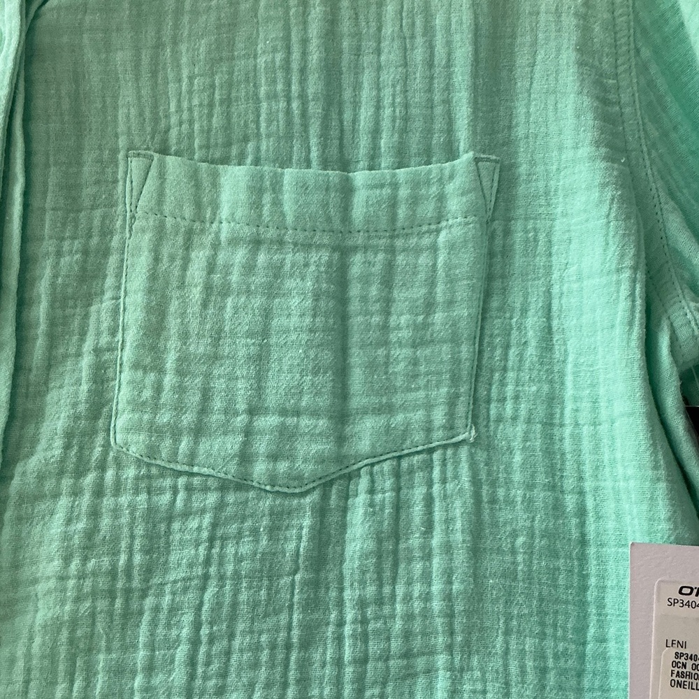 O'Neill Cotton Gauze Button-up Blouse in Ocean Wave NWT size small - Picture 7 of 10